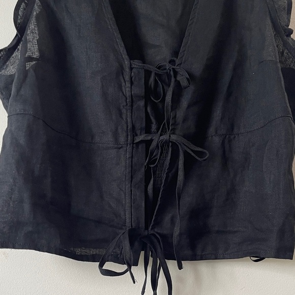 Joie Black Sleeveless Lace-Up Blouse - Picture 5 of 11
